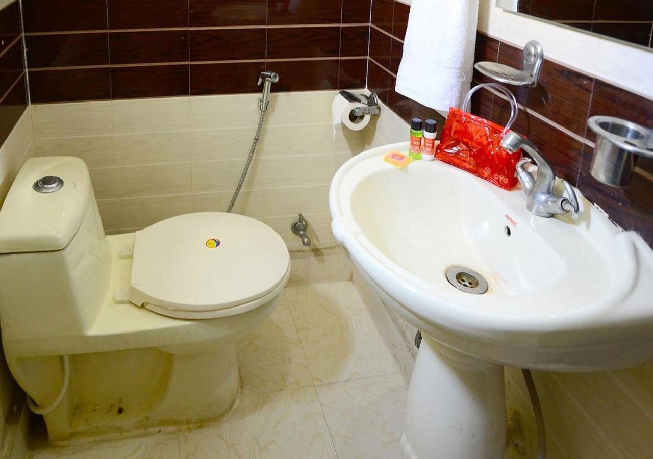 Hotel Olive & Blue - Govt Approved Hotel Near Delhi Airport Yeni Delhi Dış mekan fotoğraf