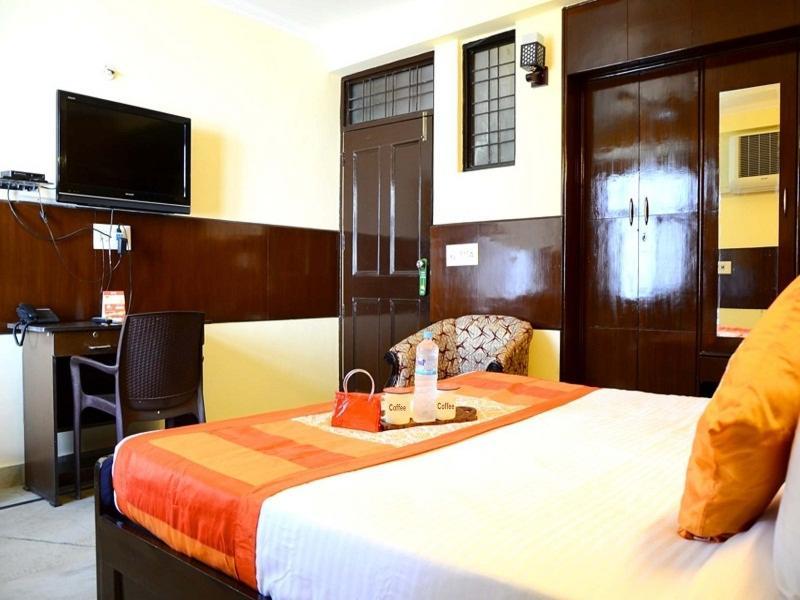 Hotel Olive & Blue - Govt Approved Hotel Near Delhi Airport Yeni Delhi Dış mekan fotoğraf