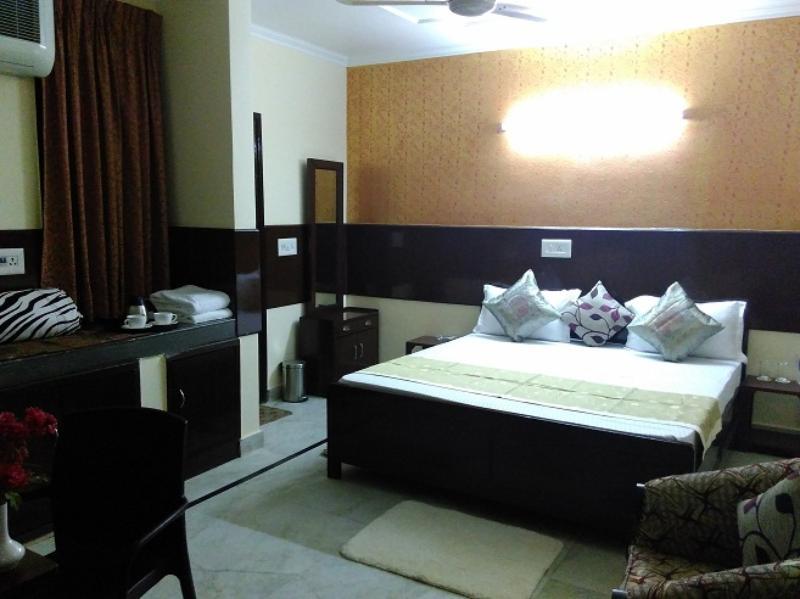 Hotel Olive & Blue - Govt Approved Hotel Near Delhi Airport Yeni Delhi Dış mekan fotoğraf