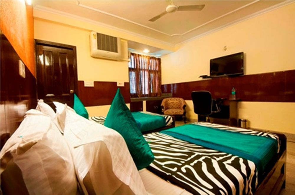 Hotel Olive & Blue - Govt Approved Hotel Near Delhi Airport Yeni Delhi Dış mekan fotoğraf