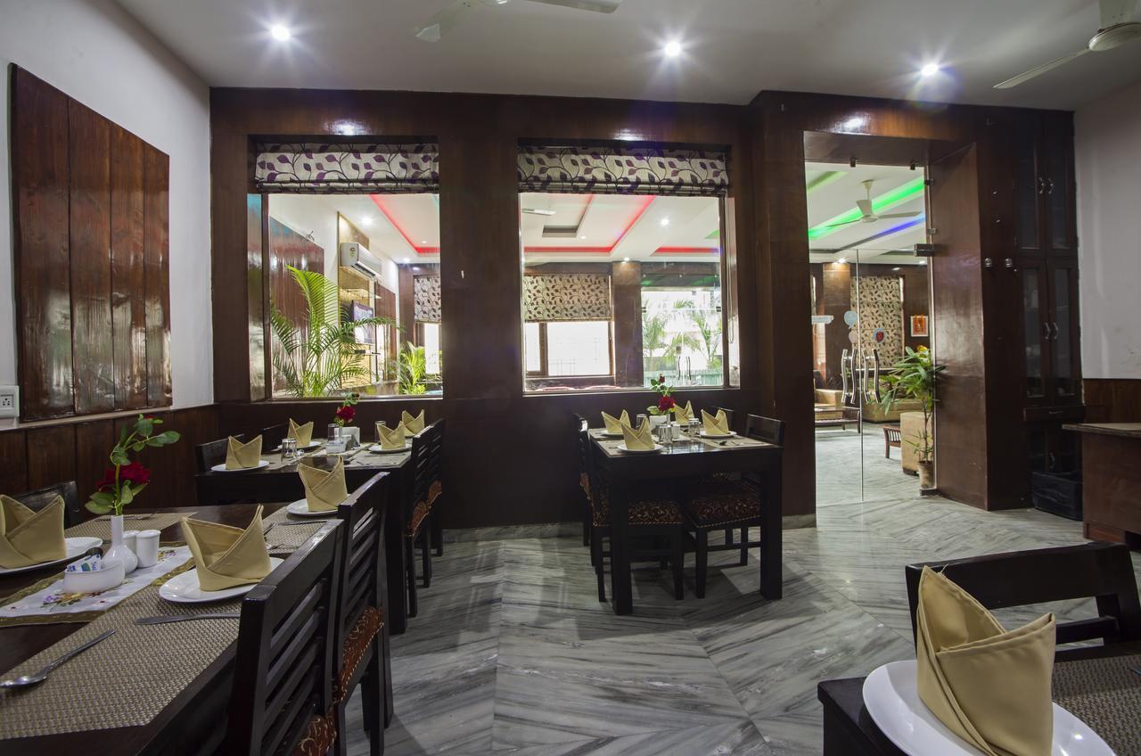 Hotel Olive & Blue - Govt Approved Hotel Near Delhi Airport Yeni Delhi Dış mekan fotoğraf