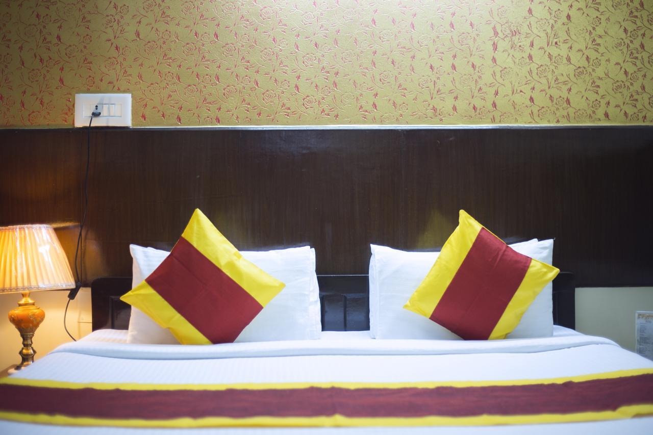 Hotel Olive & Blue - Govt Approved Hotel Near Delhi Airport Yeni Delhi Dış mekan fotoğraf
